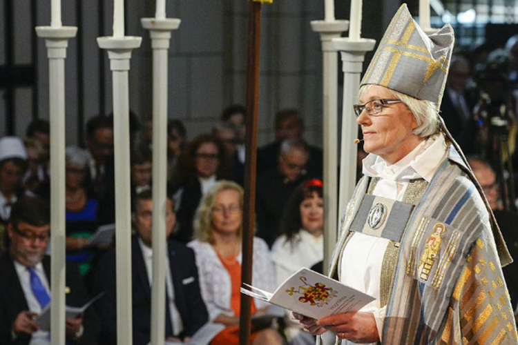 Švedska crkva mijenja tekst: Bog je Bog, ne muškarac