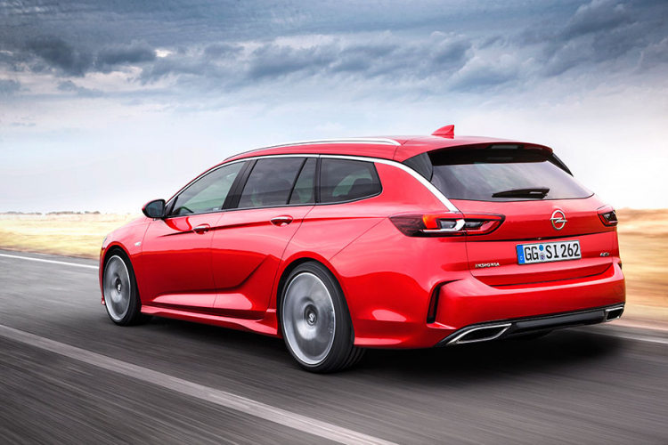 Opel Insignia GSi stiže u salone sa početnom cijenom od 45.595 evra