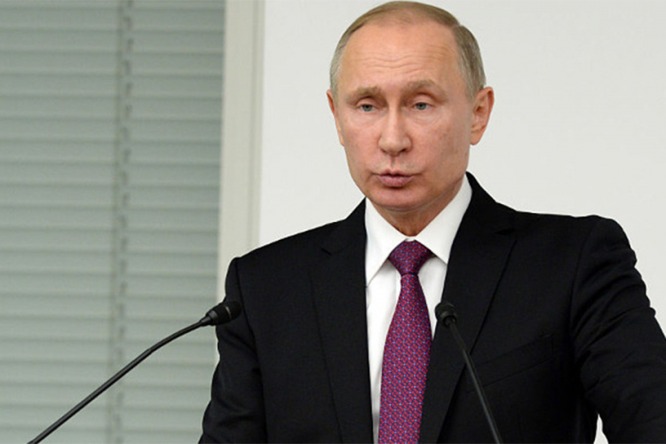 Putin: Uskoro ću odlučiti o kandidaturi za izbore