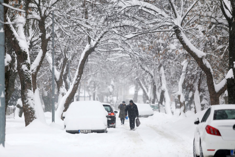 Snijeg i vjetar pale alarme: Za vikend pogoršanje vremena