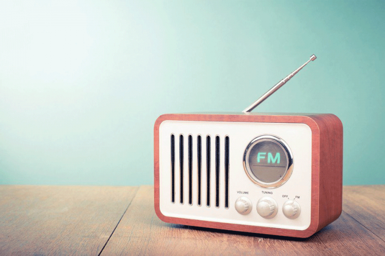 Norveška prva u svijetu isključila FM radio