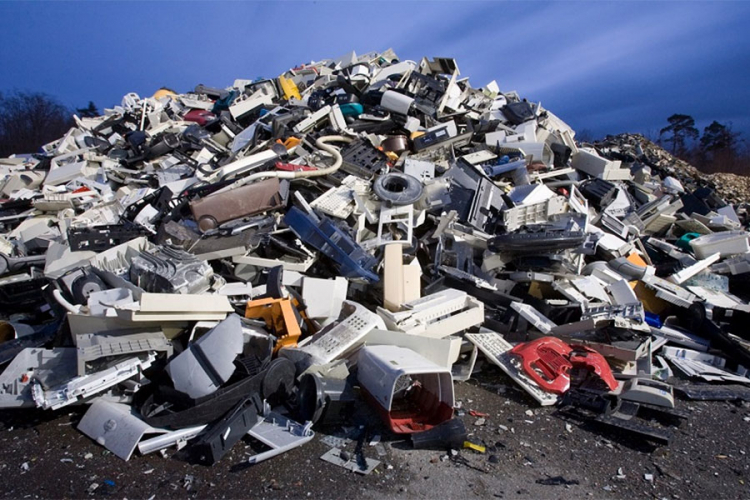 Gomilanje elektronskog otpada širom svijeta