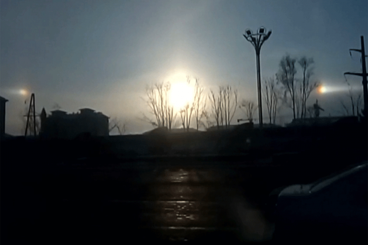 Optički fenomen: Tri sunca nad Kinom