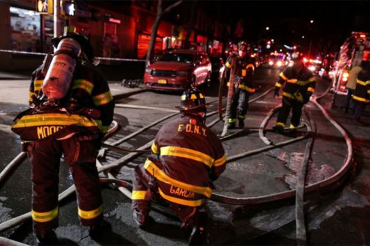 Požar u zgradi u Njujorku, 12 mrtvih, uključujući bebu