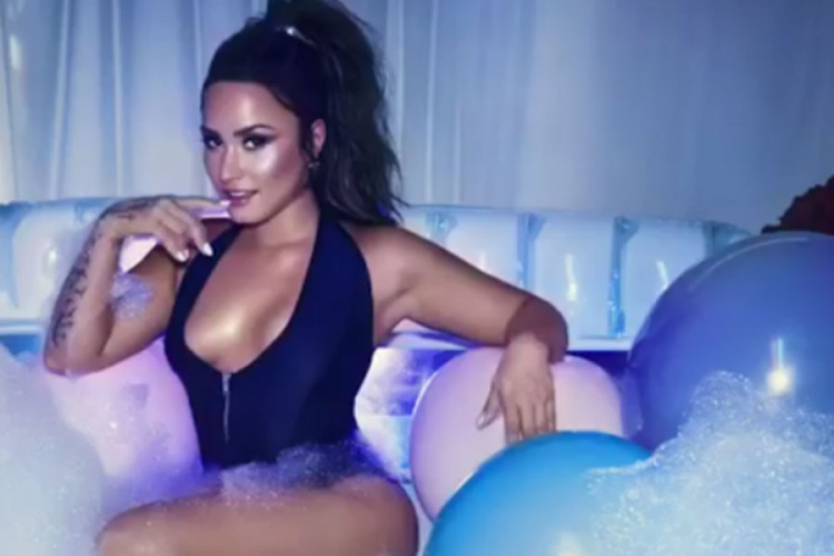 Demi Lovato oduševila seksi kupaćim kostimom
