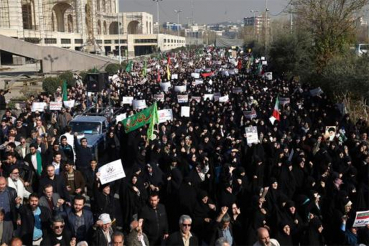 Protesti u Iranu, uhapšeno više od 400 lica, desetine mrtvih