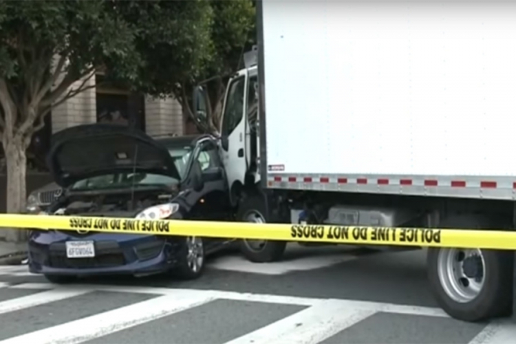 Kamion udario pješake u San Francisku, sedmoro povrijeđenih