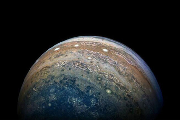 NASA objavila dosad neviđene fotografije Jupitera