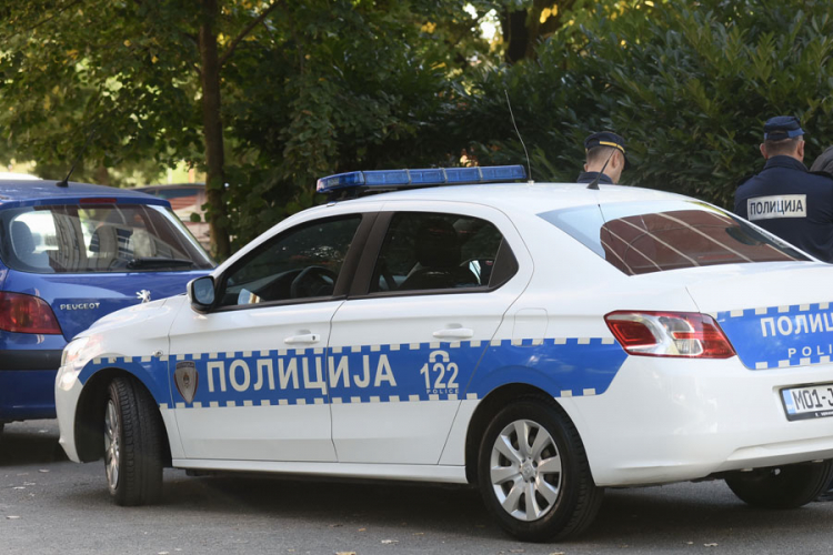 Opljačkana pošta u banjalučkom naselju Vrbanja, policija traga za naoružanim pljačkašem