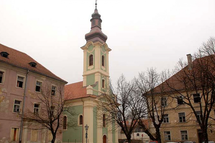 Ponovo oskrnavljena pravoslavna crkva u Karlovcu
