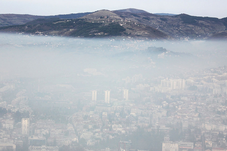 Stanje pripravnosti u Kantonu Sarajevo zbog zagađenog vazduha