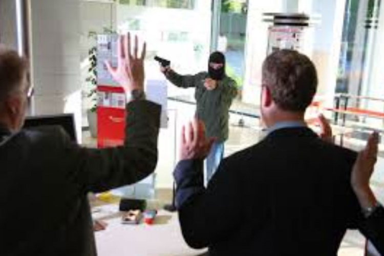 Vic dana: Crnogorci opljačkali banku