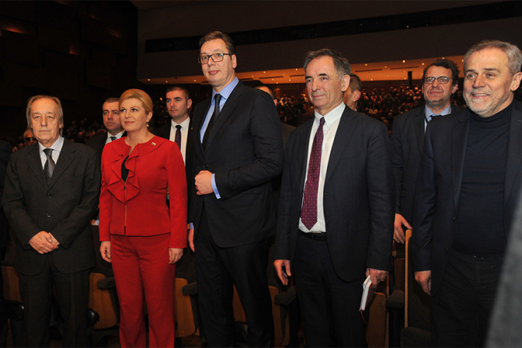 Vučić: Mi ćemo poštovati ono što smo rekli, 100 dana bez ijedne teške reči
