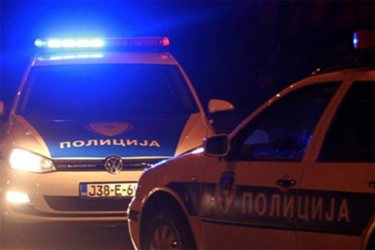 Banjaluka: Automobilom udario ženu na pješačkom prelazu, pa pobjegao