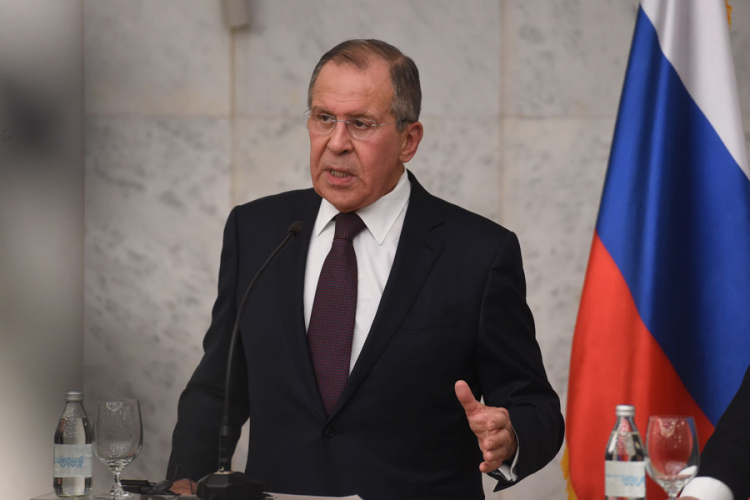 Lavrov: Rusija ne nameće ništa i ne uslovljava Srbiju