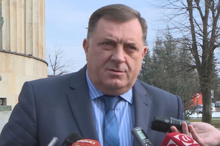 Dodik: Prije neće biti BiH nego što će biti uveden jedan predsjednik