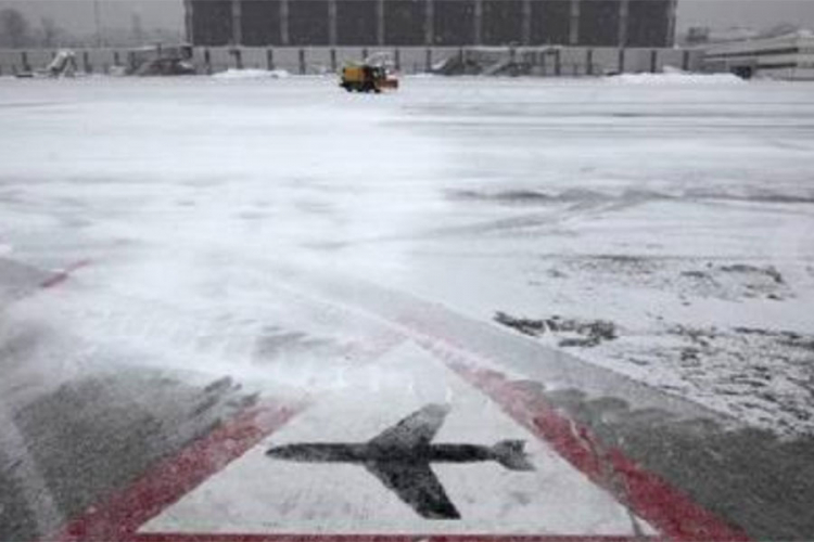 Zatvoren aerodrom u Ženevi zbog lošeg vremena