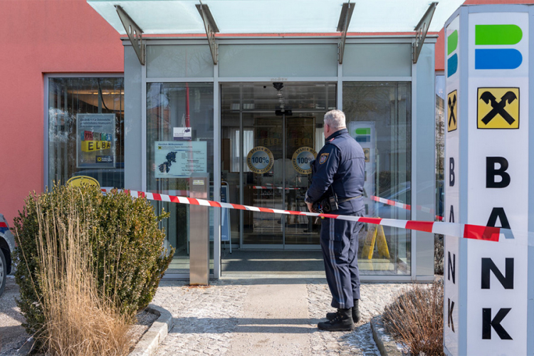 Dvadesetpetogodišnji državljanin BiH opljačkao banku u Austriji