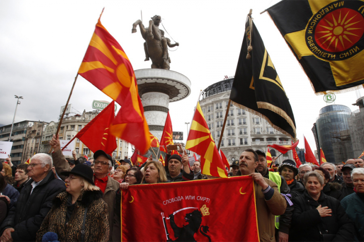 Hiljade na ulicama Skoplja: 'Mi smo Makedonci'
