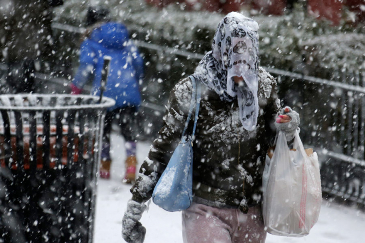 Snježna oluja otkazala više od 2.000 letova u Americi