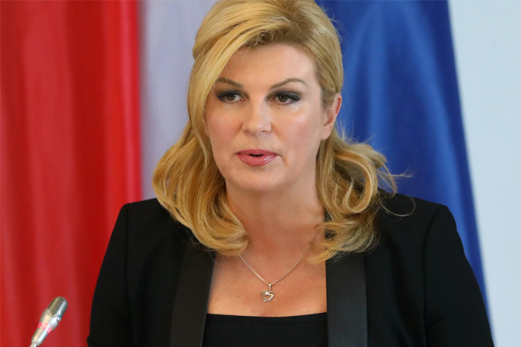 Grabar-Kitarović poručila dijaspori: Vratite se u Hrvatsku, naša zemlja demografski umire