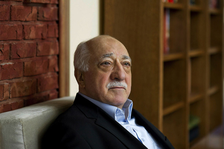 Američki sveštenik optužen za špijuniranje i saradnju sa Gulenom