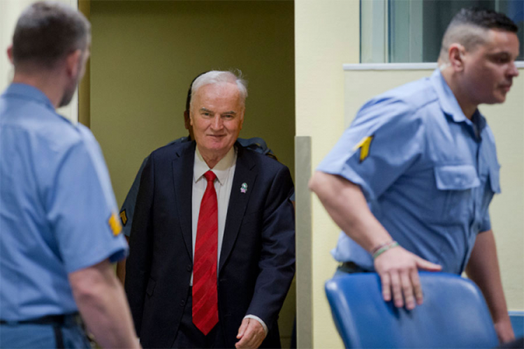 Odbrana Ratka Mladića uložila žalbu, traže novo suđenje