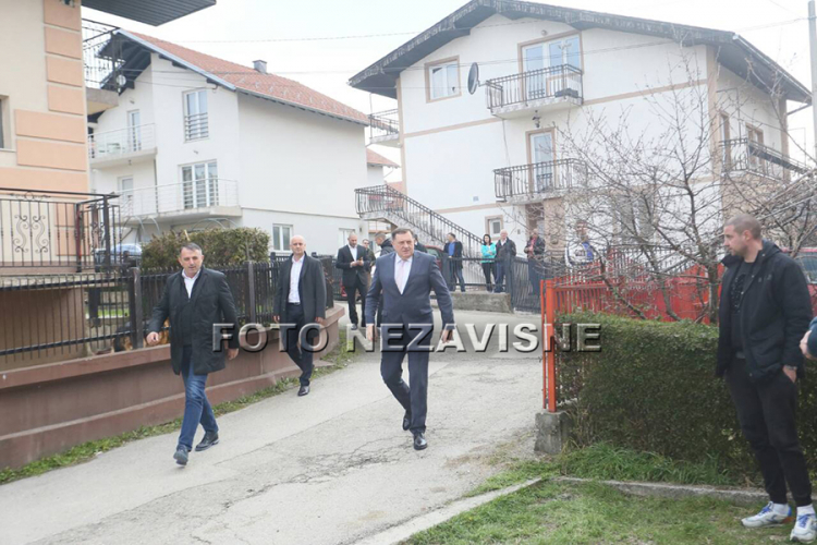 Dodik stigao u kuću porodice Dragičević