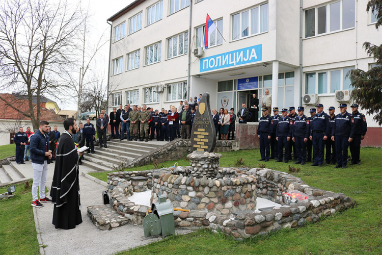 Gradovi širom Republike Srpske obilježili Dan policije RS