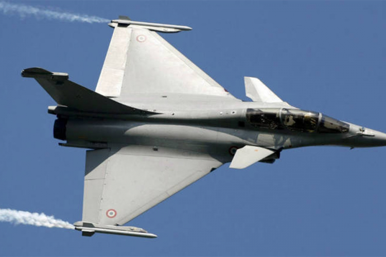 Ko će Indiji prodati 110 borbenih aviona, vrijednosti 15 milijardi dolara