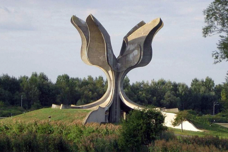 Državnu komemoraciju u Jasenovcu obilježio incident