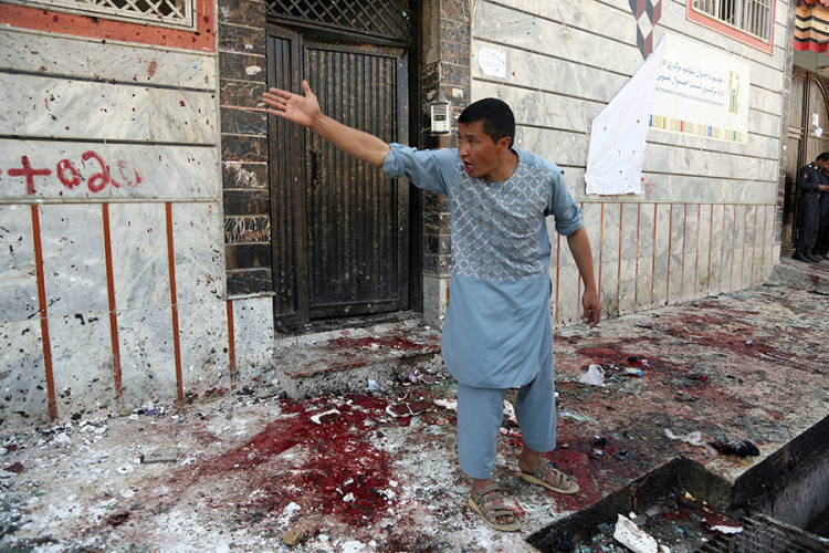 Haos u Kabulu: Samoubilački napad, 57 mrtvih, 119 ranjenih
