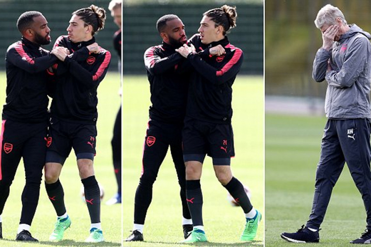 Potukli se igrači Arsenala pred utakmicu sezone