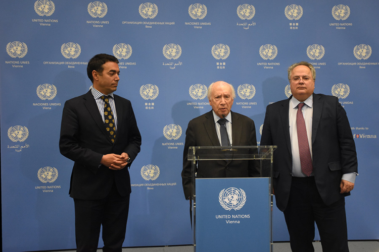 UN: Makedonija i Grčka posvećene cilju postizanja rješenja oko imena