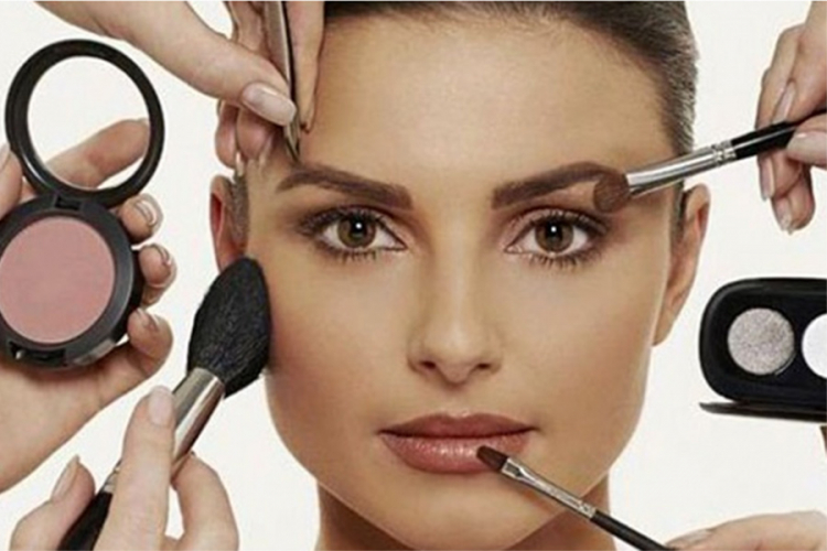Make up trik za odmoran i svjež izgled