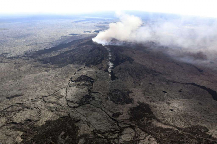 Nakon niza potresa erupcija vulkana na Havajima