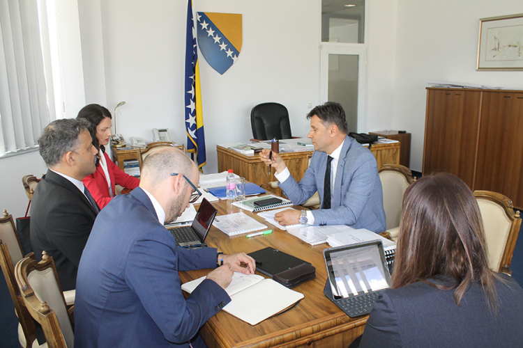 Novalić: Fokus Vlade FBiH donošenje novih zakonskih rješenja