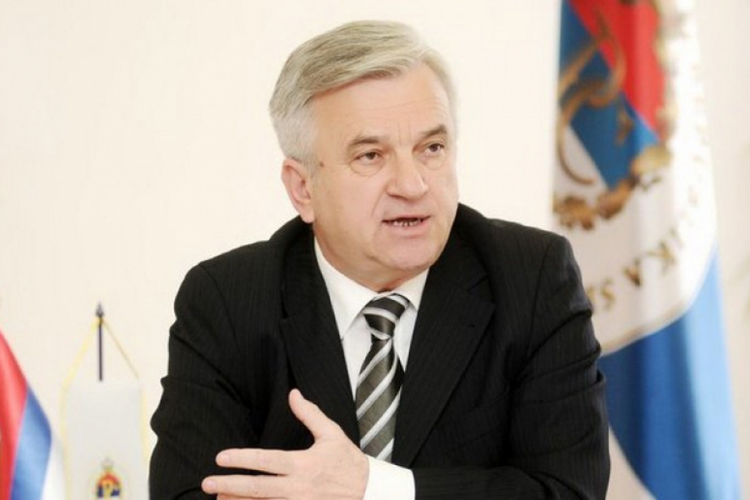 Čubrilović: Posebna sjednica da protekne u demokratskoj atmosferi
