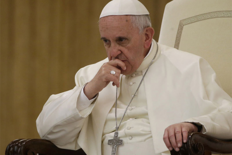 Papa razmišlja kada je pravi trenutak da se povuče