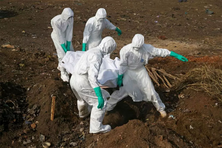 Ebola ušla u "novu fazu", otkrivena u gradu od milion ljudi