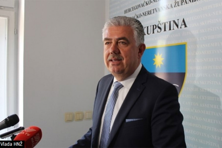 Oglasila se Vlada HNK: Nismo informisani o dolasku migranata u Salakovac