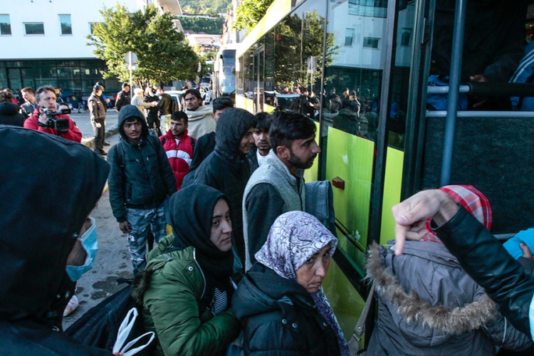 Ambasade u BiH i OHR: Vlasti da ne politizuju pitanje migranata