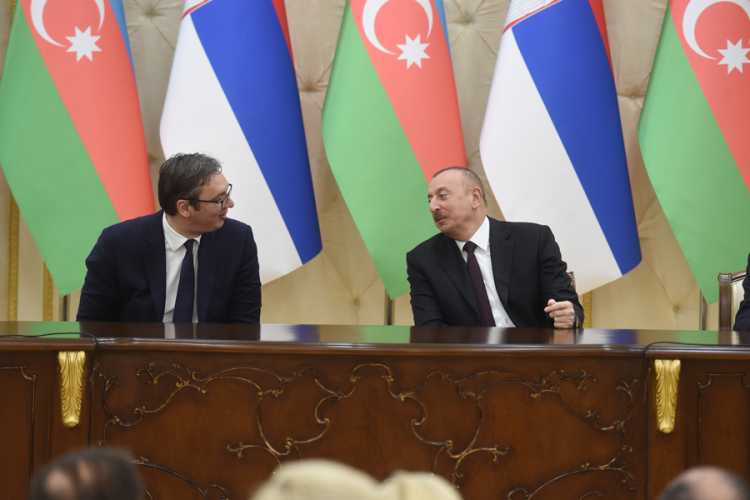 Vučić u Azerbejdžanu: Razvoj saradnje u što više oblasti