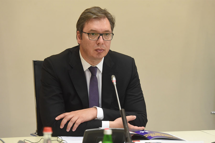 Vučić: Beograd neće mijenjati spoljnu politiku