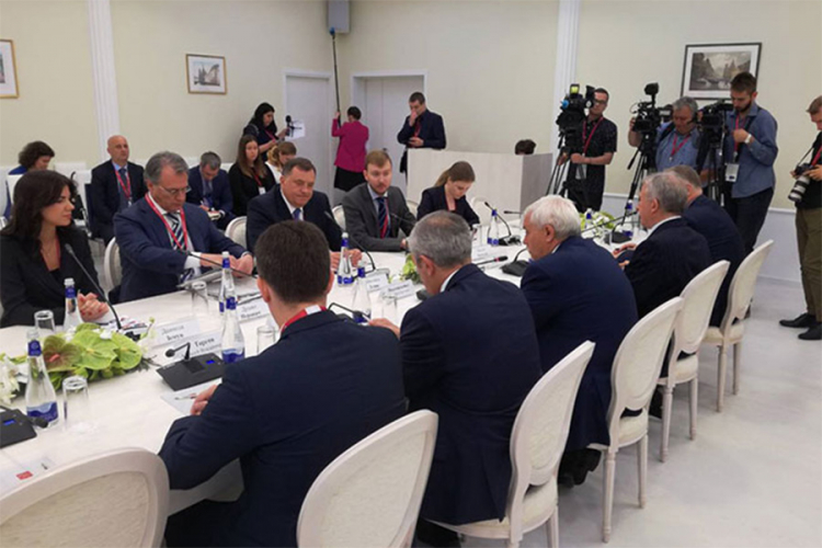 Dodik i Poltavčenko: Saradnja Srpske sa kompanijama iz Sankt Peterburga