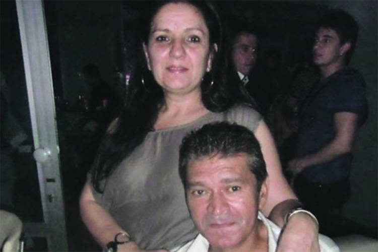 Supruga Sinana Sakića: Otišla je moja ljubav, slomljena sam