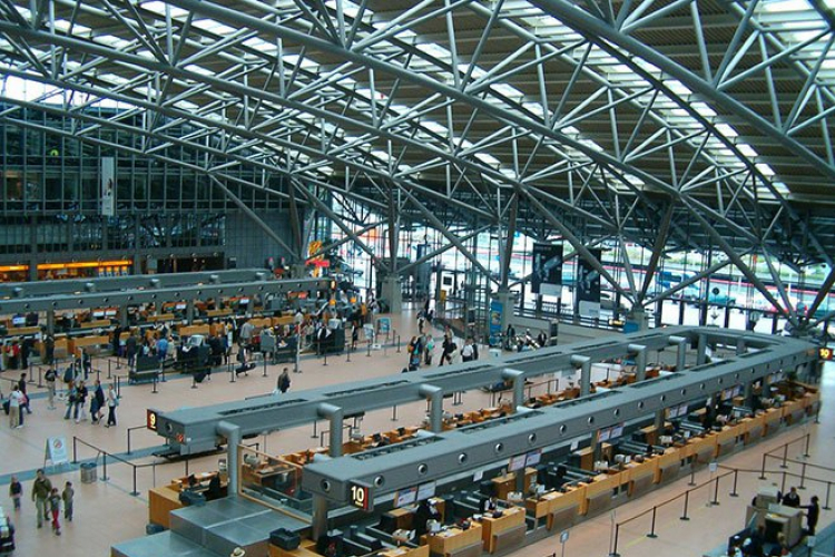 Aerodrom u Hamburgu ne saobraća zbog nestanka struje