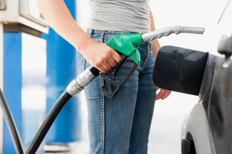 Pozivaju vozače na proteste zbog rasta cijena goriva