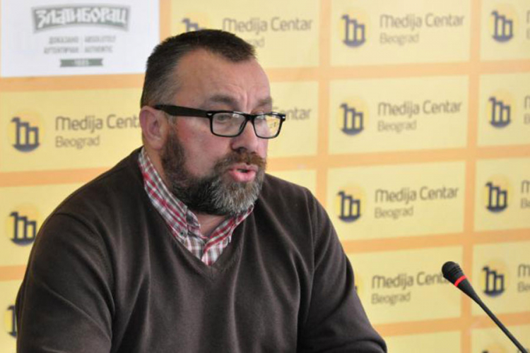 Novinar Stefan Cvetković saslušan i pušten, detalji kasnije