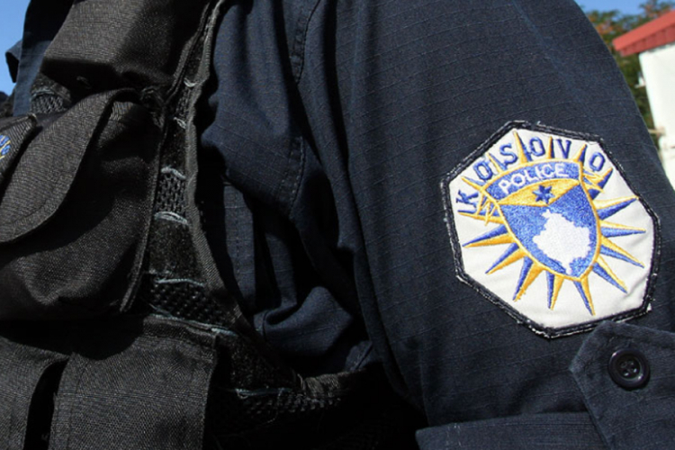 Uhapšen trojica pripadnika Kosovske policijske službe